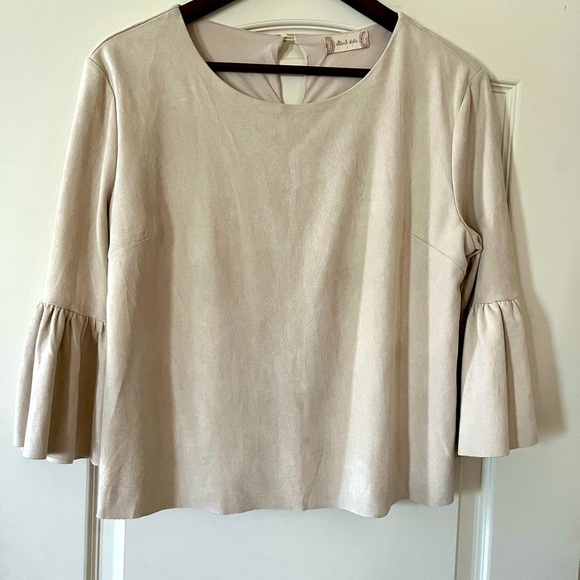 Altar'd State Tops - Altar’d State Suede Feel (no fabric tag), Cream blouse with Ruffle Sleeve Size L